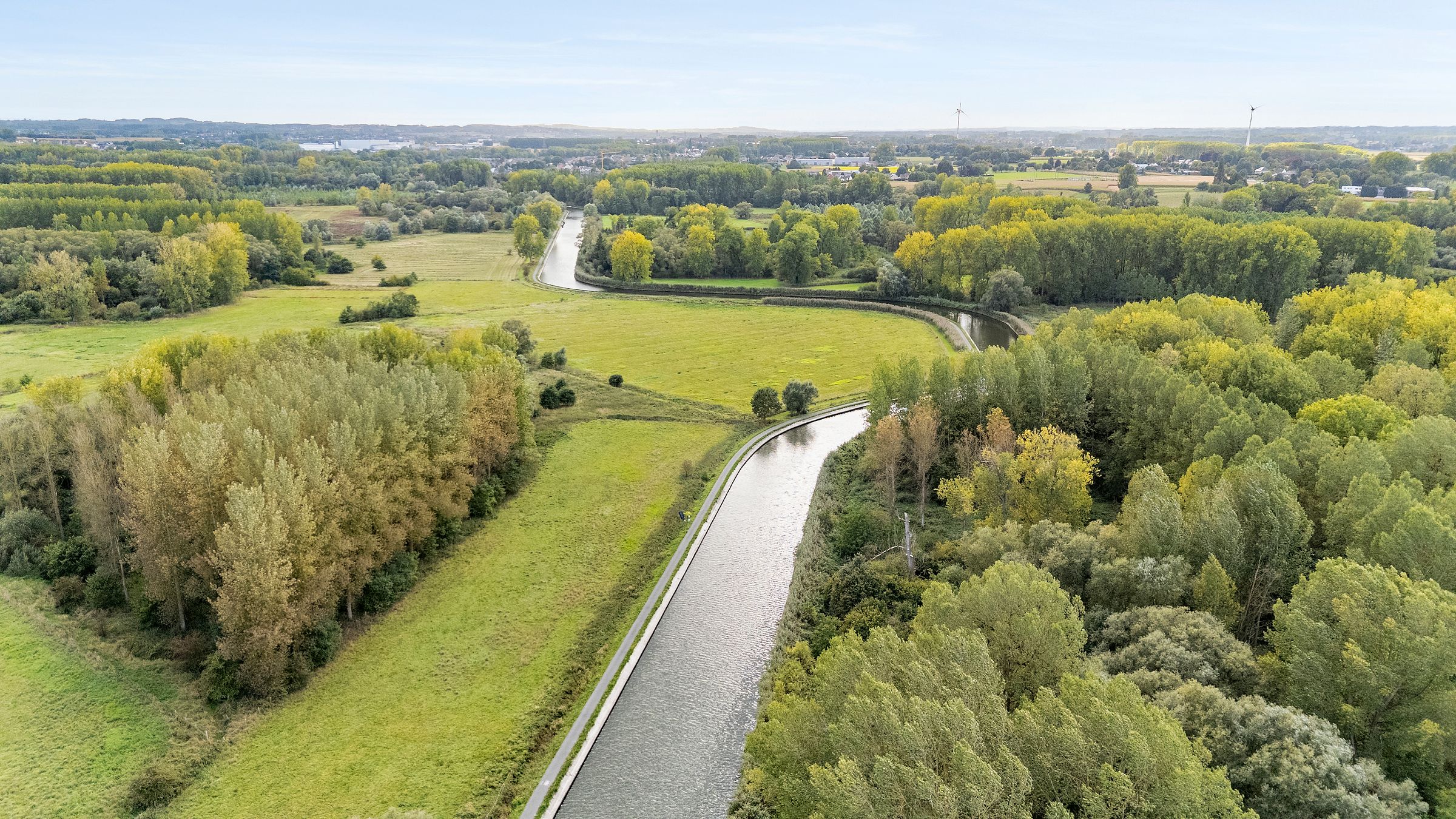 GERENOVEERDE WONING AAN DE DENDER MET ADEMBENEMENDE VERGEZICHTEN foto 28