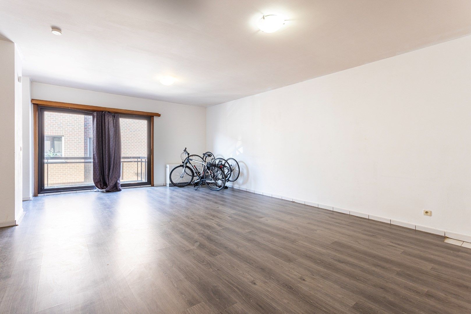 Instapklaar appartement te koop in Temse – ideaal als investering of starterswoning! foto 11