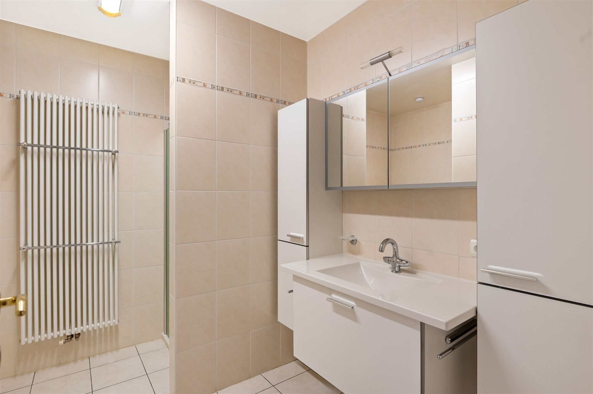Recent, perfect instapklaar appartement te Putte foto 10