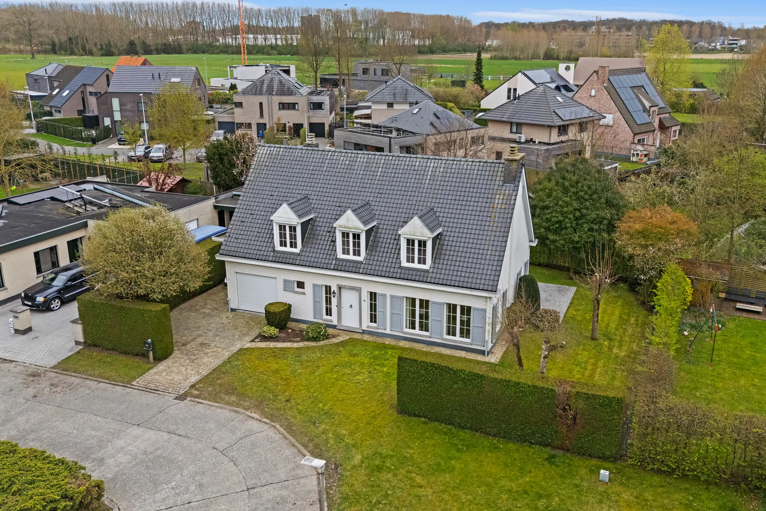 Karaktervolle villa op toplocatie nabij de oude Leiearm foto 21
