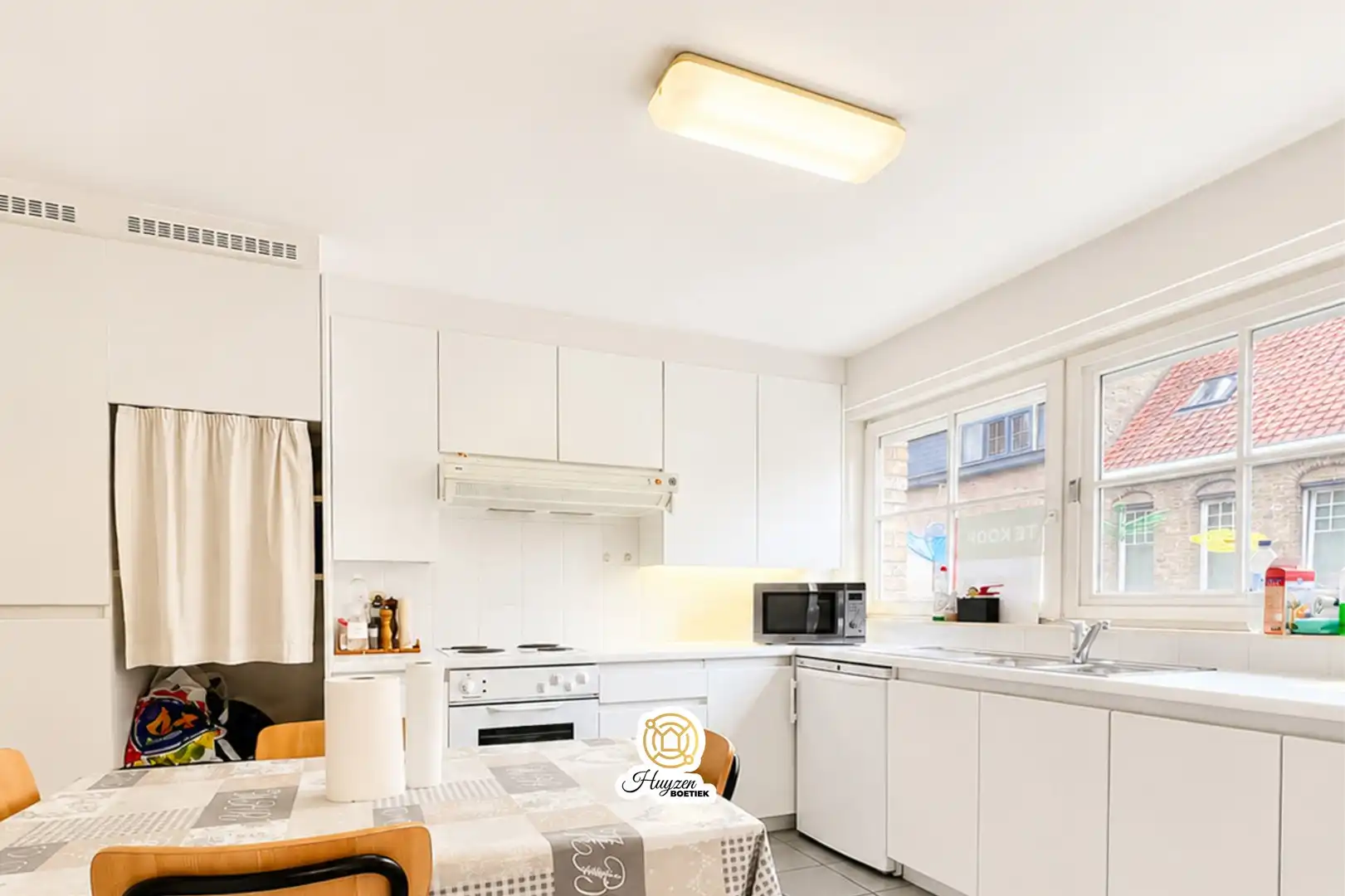 TE KOOP: Ruim hoekappartement in Nieuwpoort-Stad foto 3