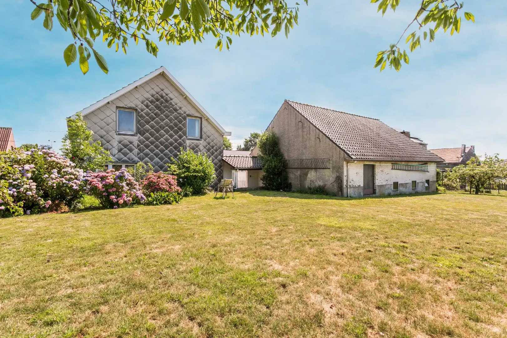 Charmante woning met karaktervolle binnenkoer te Beert foto 31