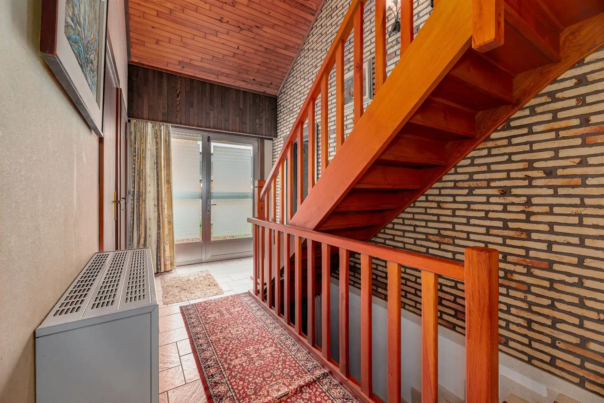 Ruime open bebouwing met 3 slaapkamers en veel potentieel foto 19