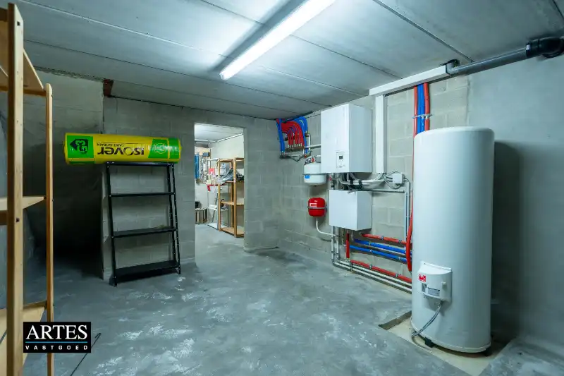 Karaktervolle woning met moderne luxe foto 47