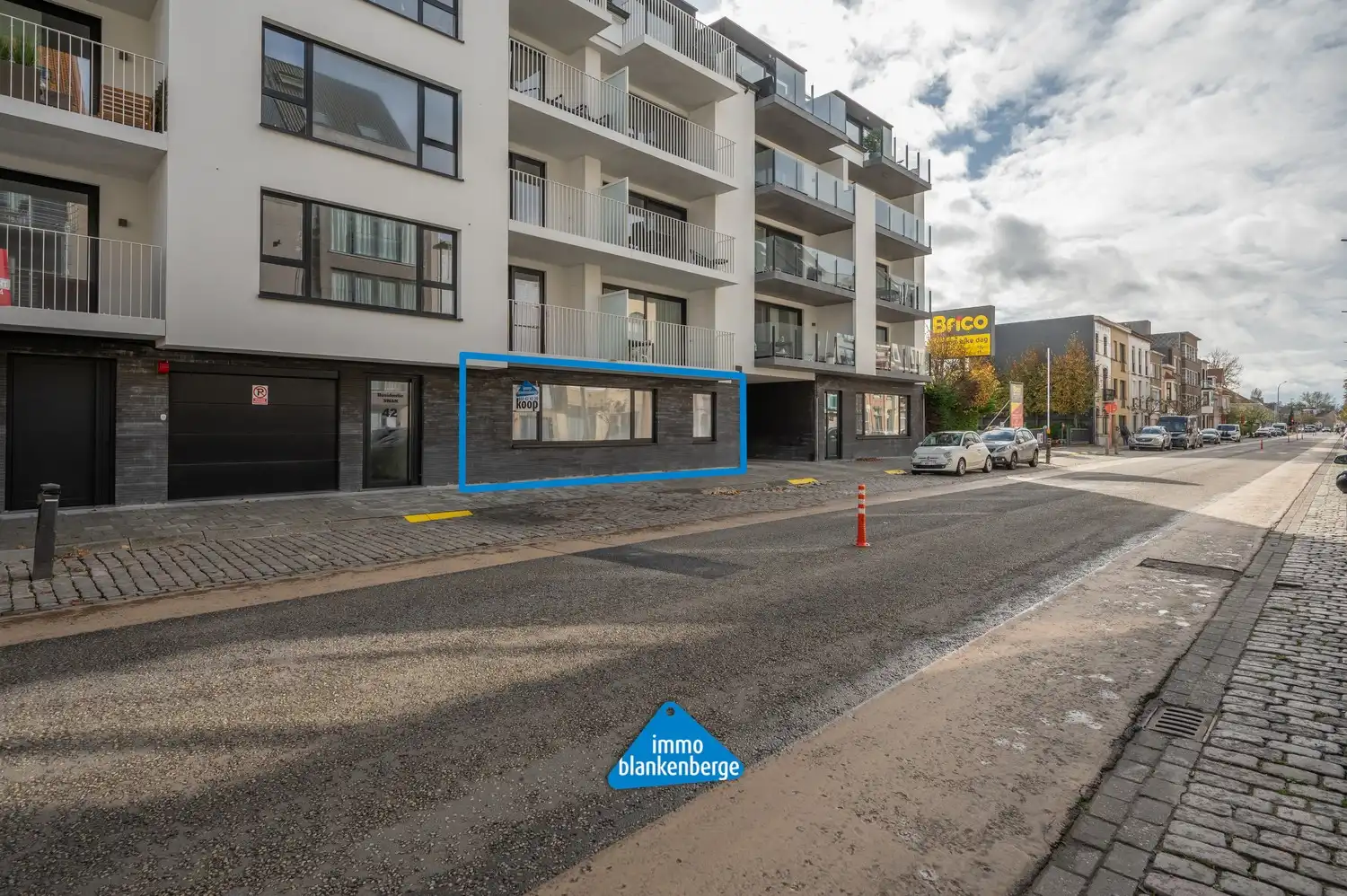 Exclusief gelijkvloers appartement met tuin in Residentie Swan foto {{pictureIndex}}