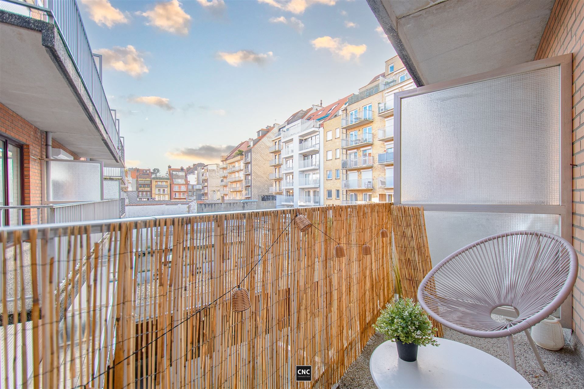 Prachtig gerenoveerd appartement in het hart van Knokke; een ideale plek voor wie op zoek is naar comfort en stijl in een bruisende kuststad.  foto 12