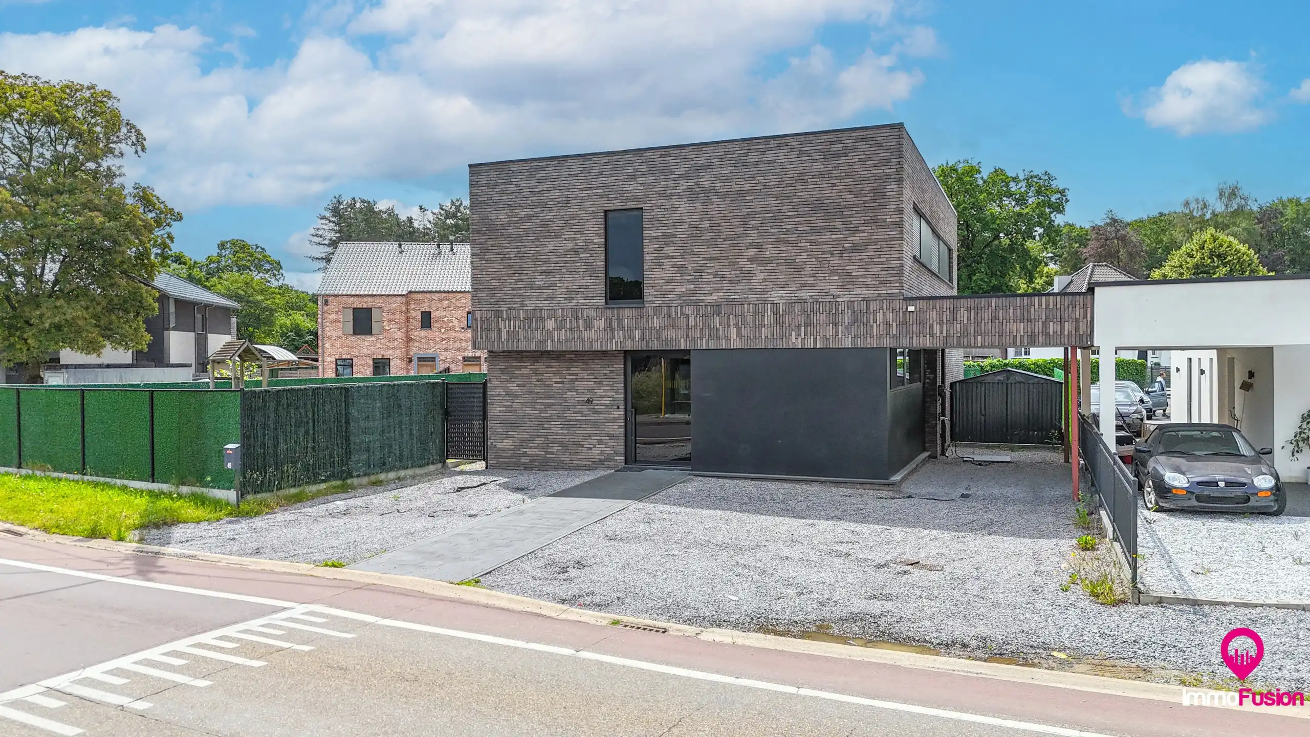 Instapklare villa met 4 slpk., laadpaal en zonnepanelen! foto 49
