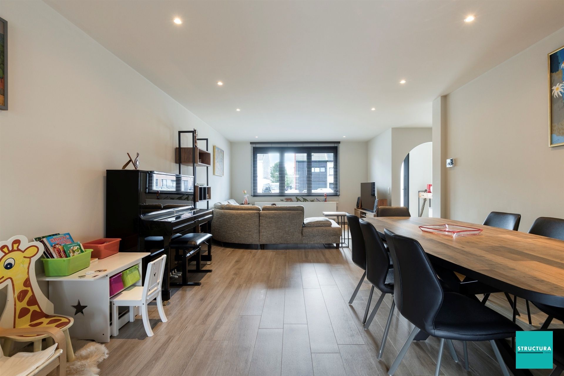 Gerenoveerde, energiezuinige woning in het centrum foto 6