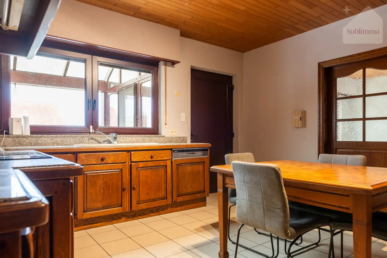 Open bebouwing met ruim bijgebouw op een perceel van 1.100 m² in Geel foto 7