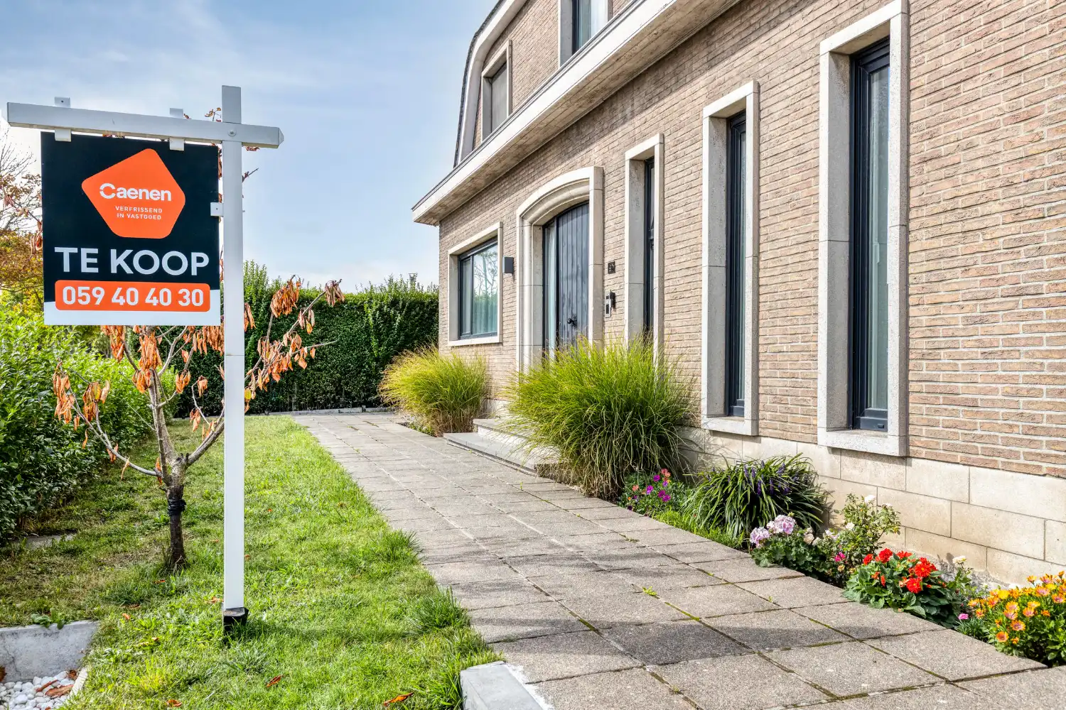 Karaktervolle gerenoveerde villa nabij Spuikom te koop foto 38