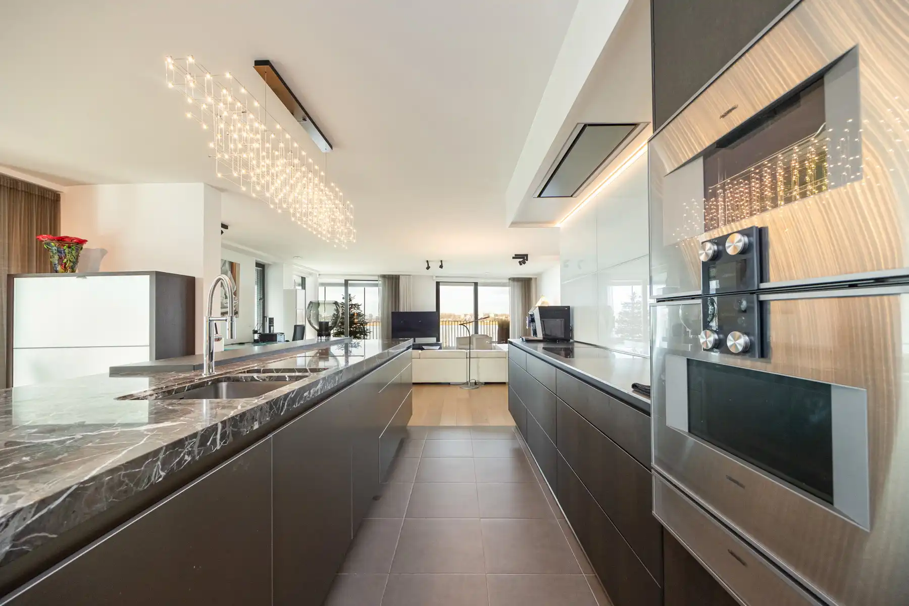 Riant luxe apppartement van 213 m² met Scheldezicht  foto 11