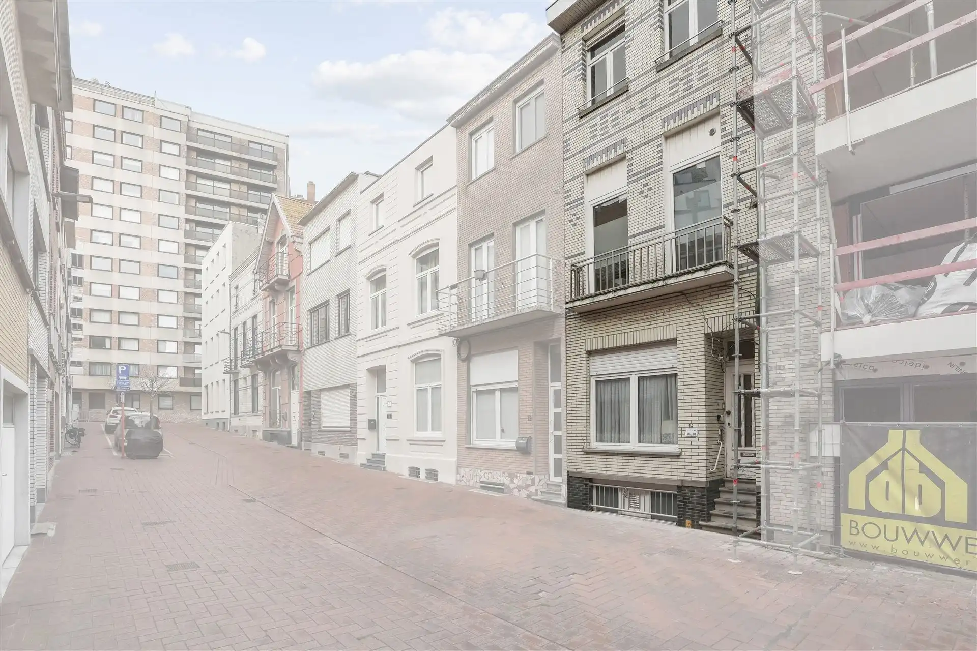 INSTAPKLAAR / VLAKBIJ ZEEDIJK  foto 18