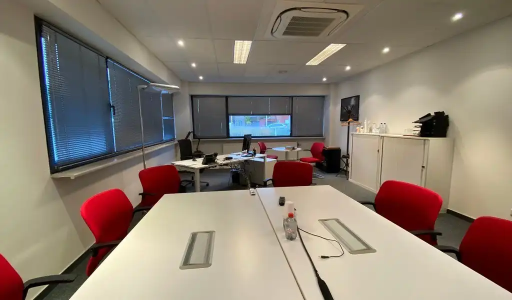 Ingedeelde kantoren te huur nabij A12 in Aartselaar foto 6