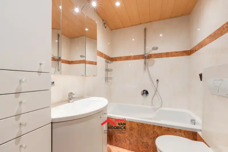 Woning aan de stadsrand - 4 slpkmrs! foto 14