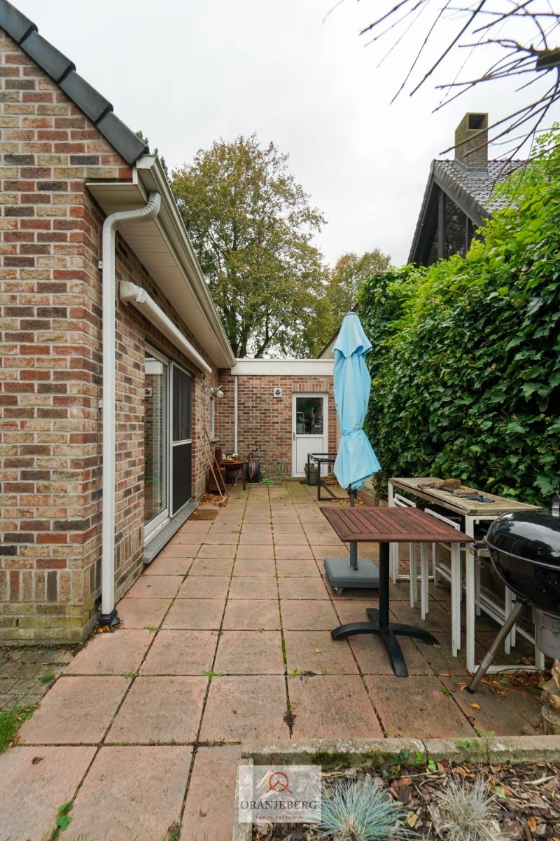 Charmante hoekwoning met tuin in het rustige groen te Deurle/Latem foto 16