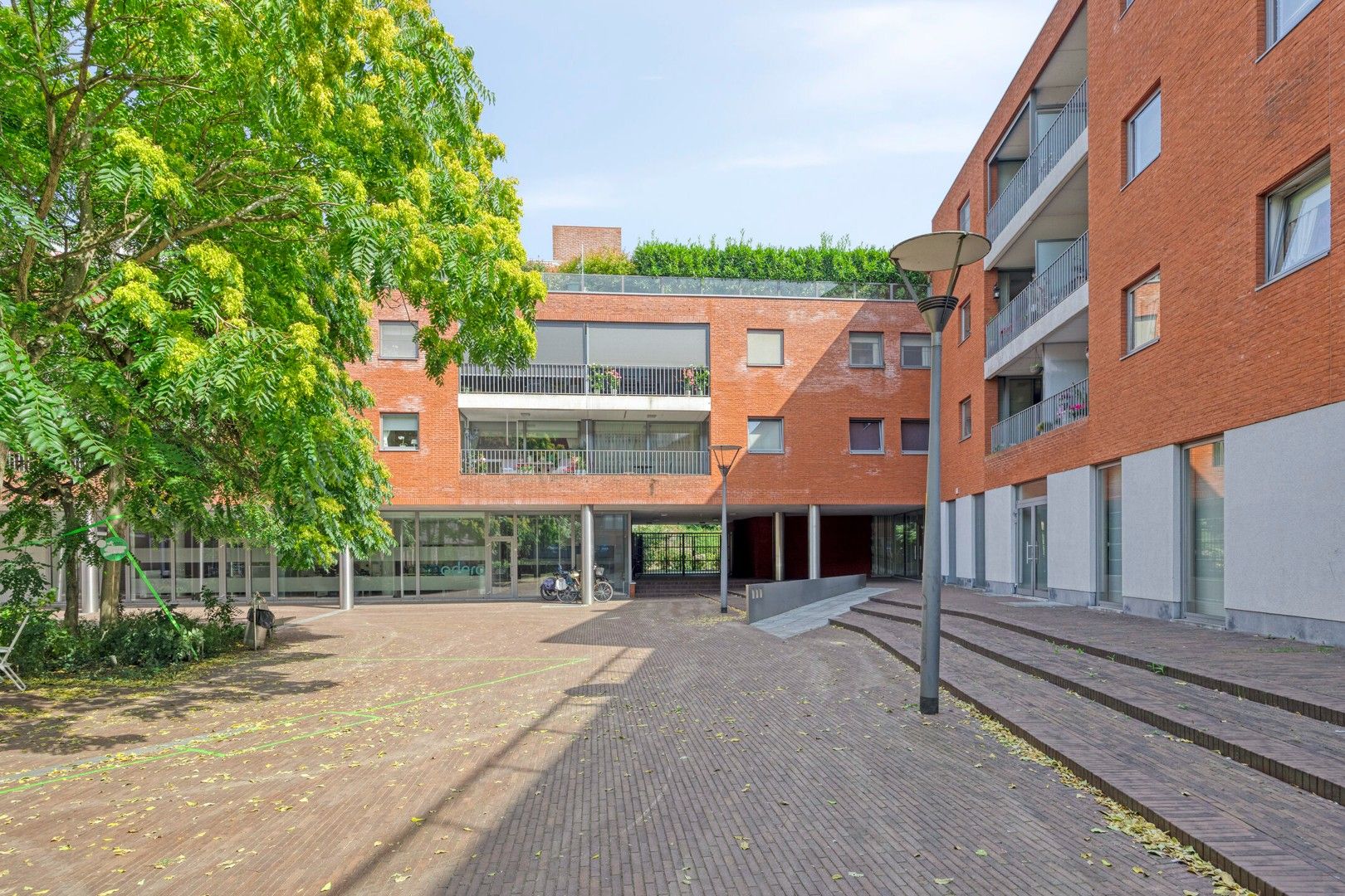 Oude markt 8 bus 11, 3600 Genk foto 2