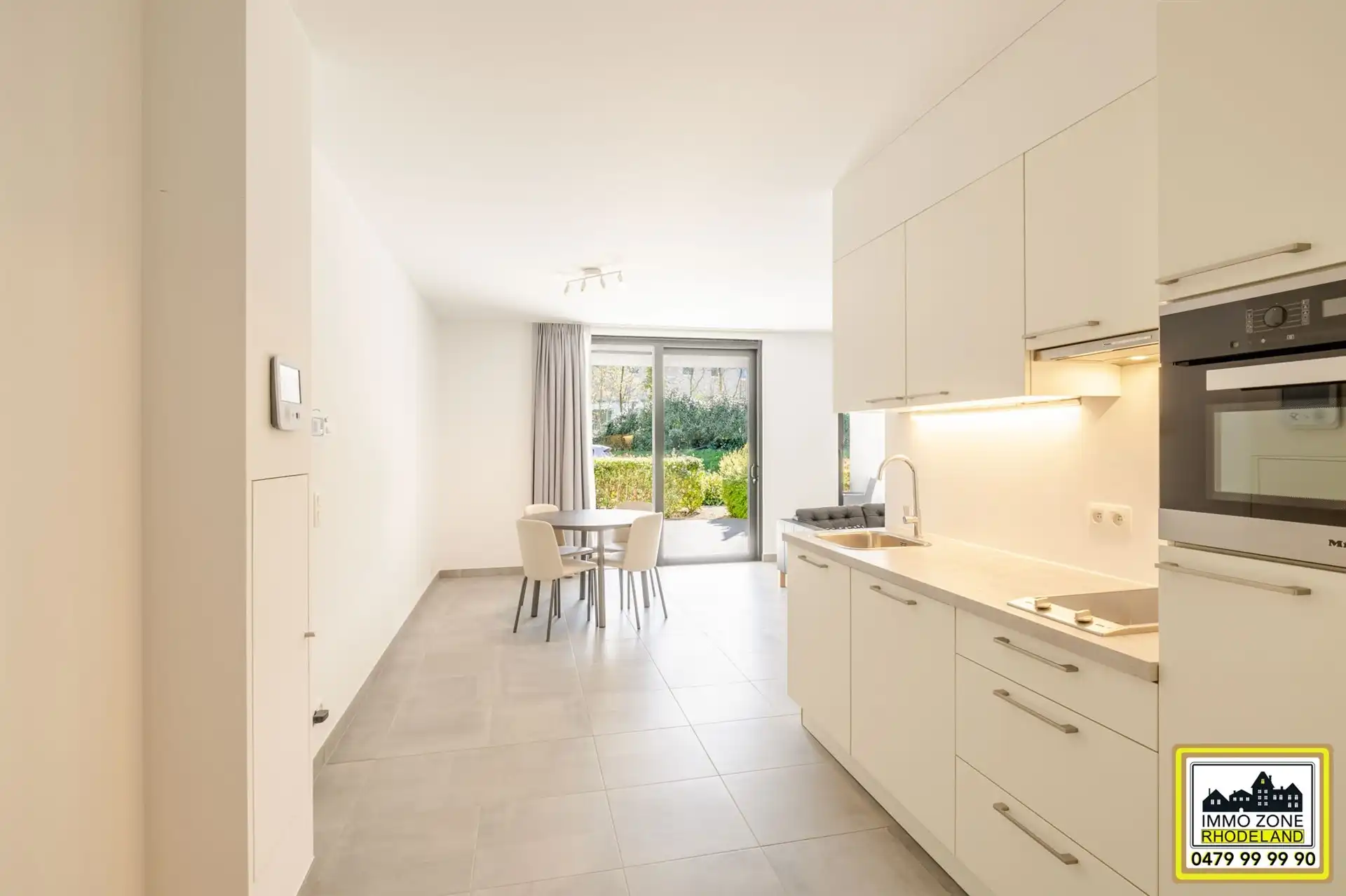 Luxueuse assistentieflat gelegen in privé domein foto 3