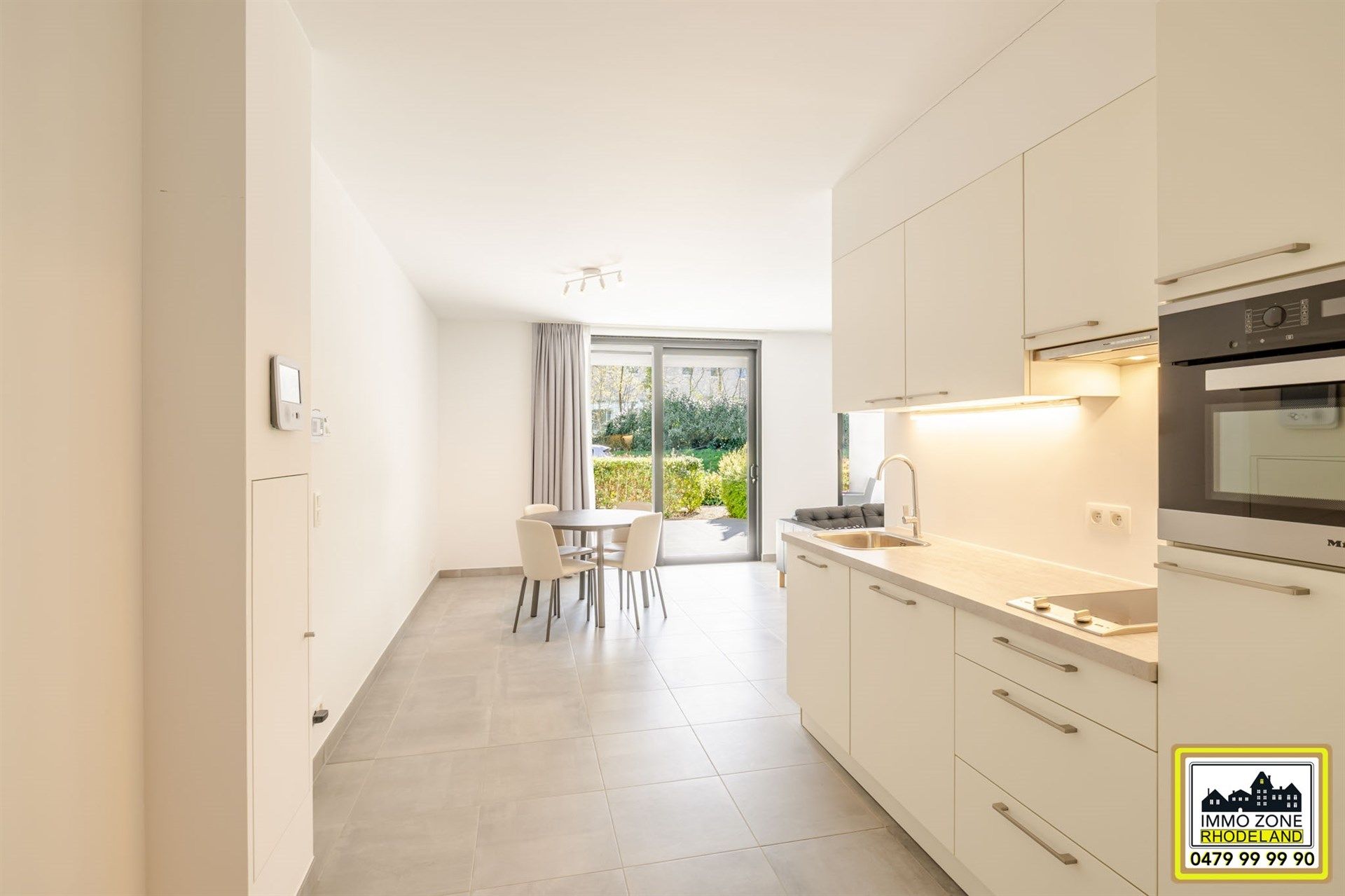 Luxueuse assistentieflat gelegen in privé domein foto 3