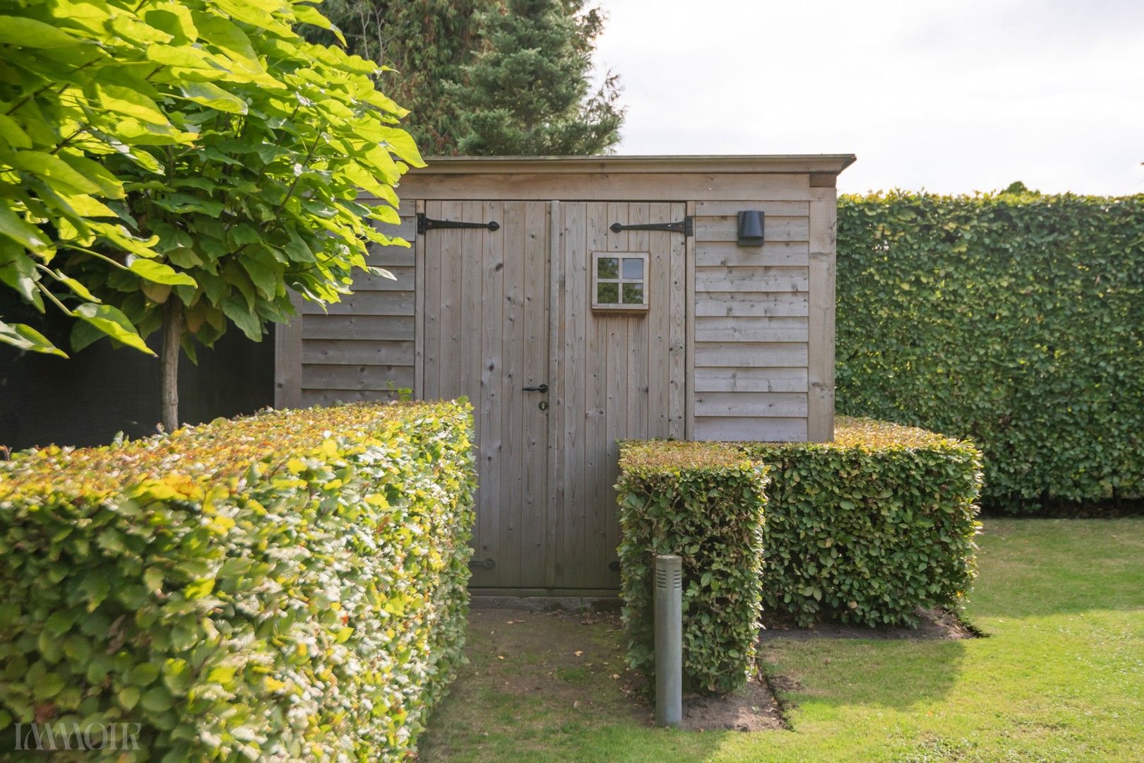Charmante woning in de geliefde Amerlo-wijk in Schoten. foto 25