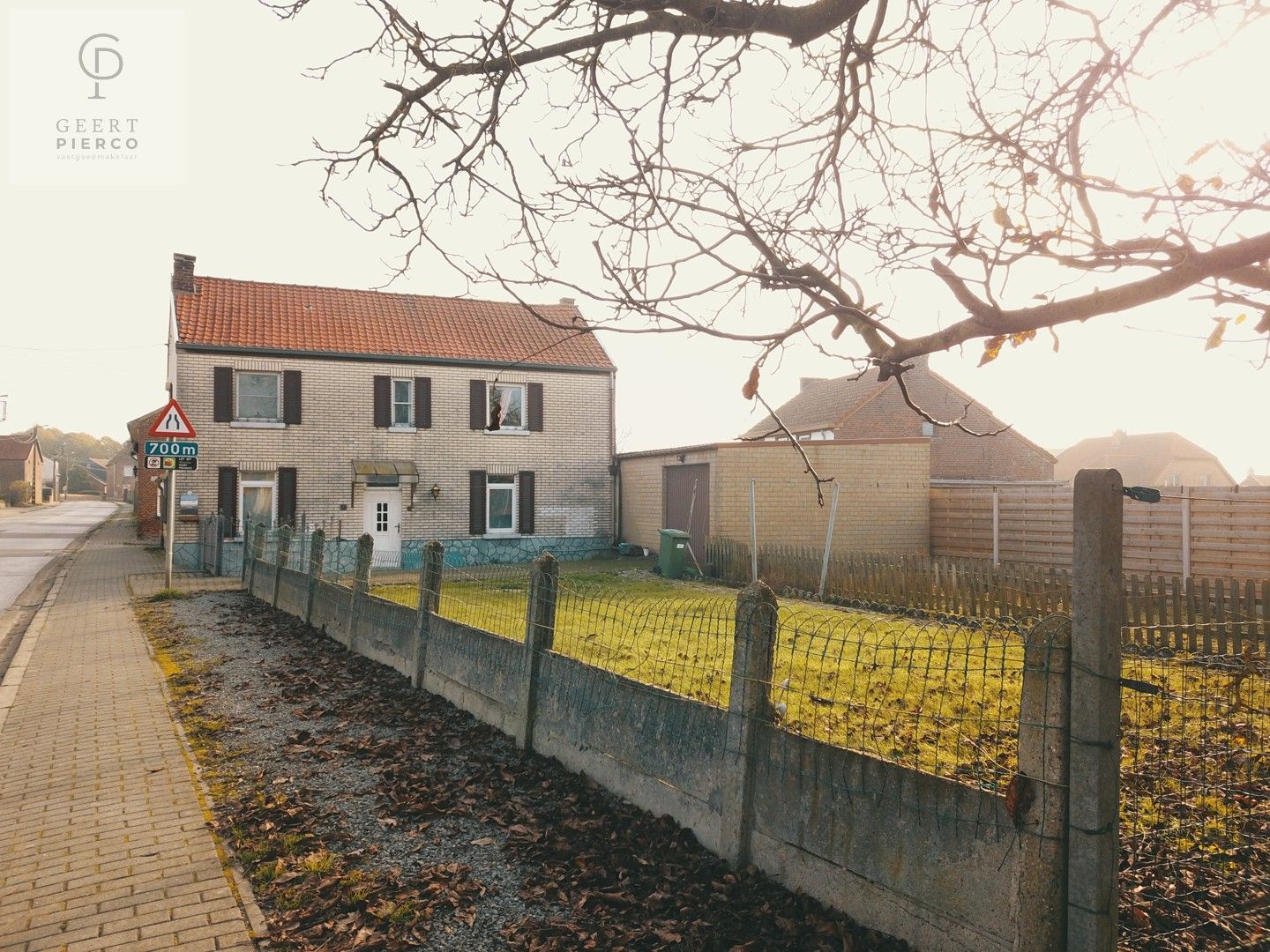 Hoofdfoto van de publicatie: Te renoveren woning te Gingelom