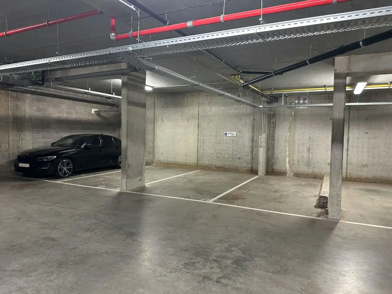 Privatieve ondergrondse autostaanplaats te koop in Hasselt foto 4