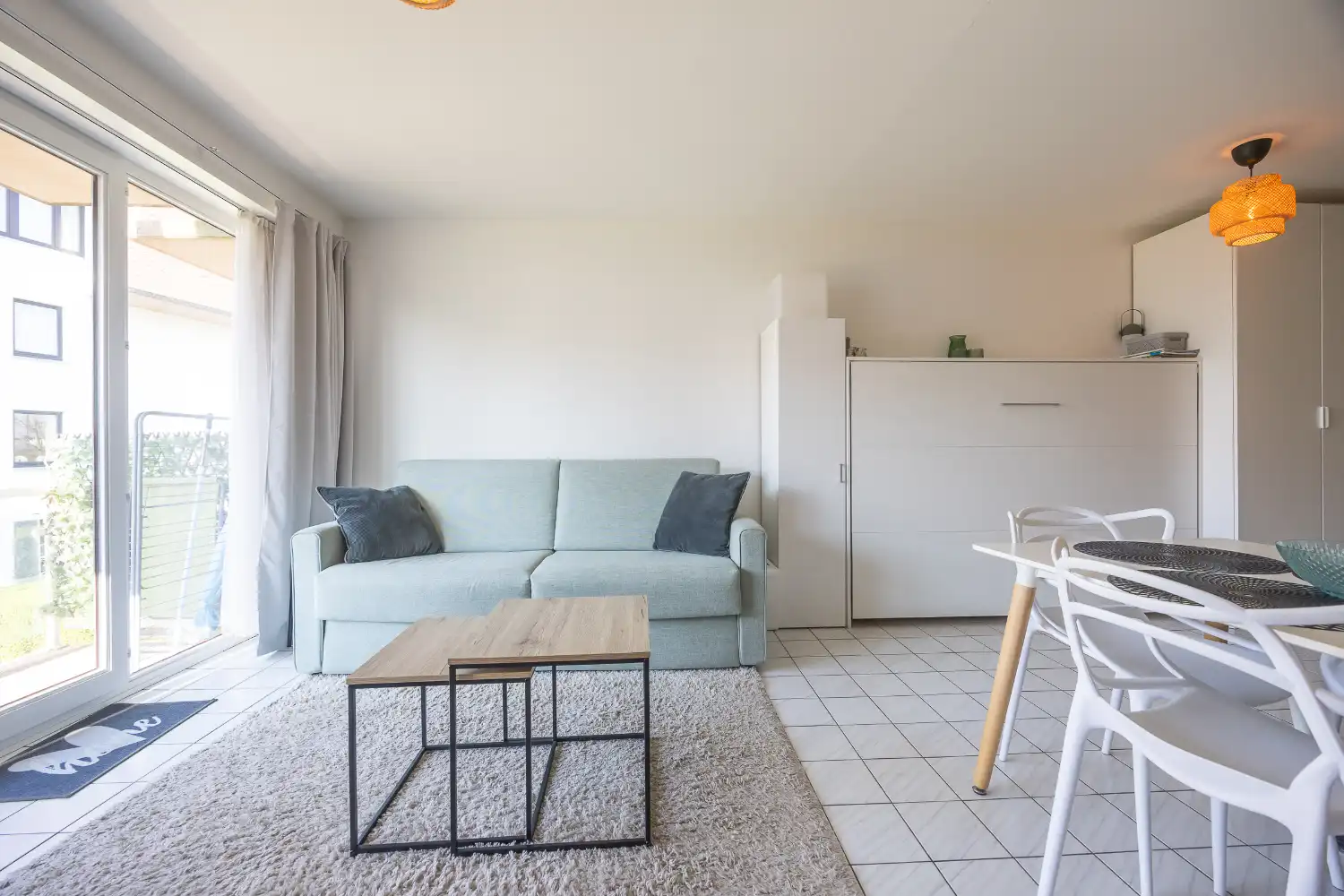 Gerenoveerde studio met zonnig terras te koop in Middelkerke foto 9
