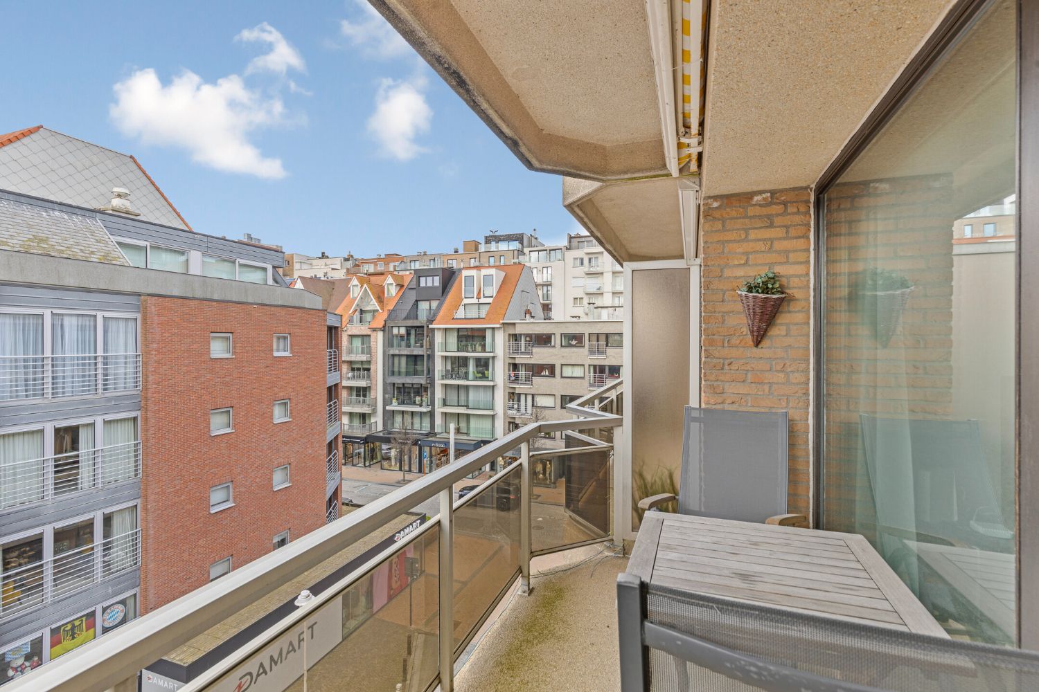Instapklaar 1-slaapkamerappartement met topligging te Nieuwpoort foto 11
