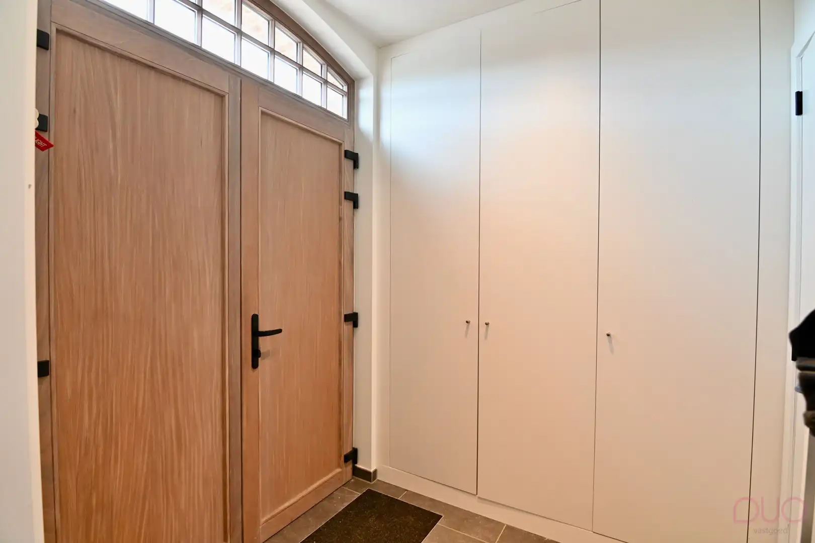 Knappe en zéér recente nieuwbouwwoning (2024) te Kozen onder stelsel van de verkooprechten! foto 2