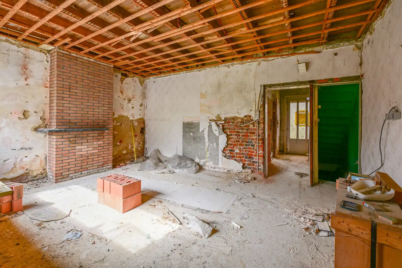 Te renoveren halfopen bebouwing op 1100m2 te Zwevezele foto 19