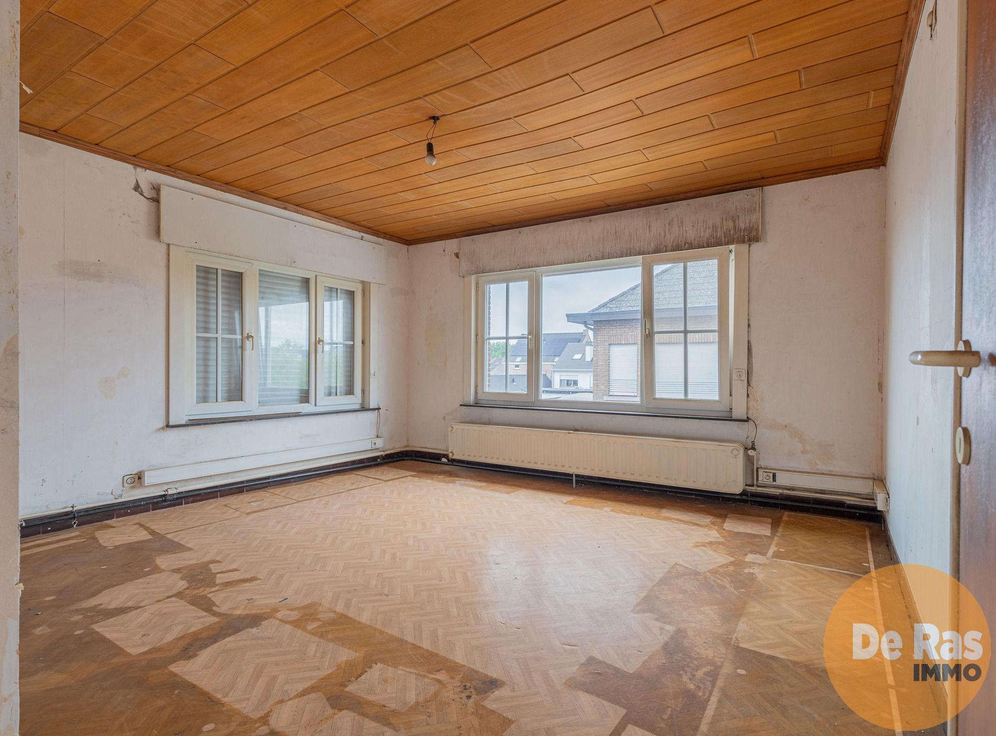 ERPE-MERE - Te renoveren, stevige halfopen bebouwing foto 8
