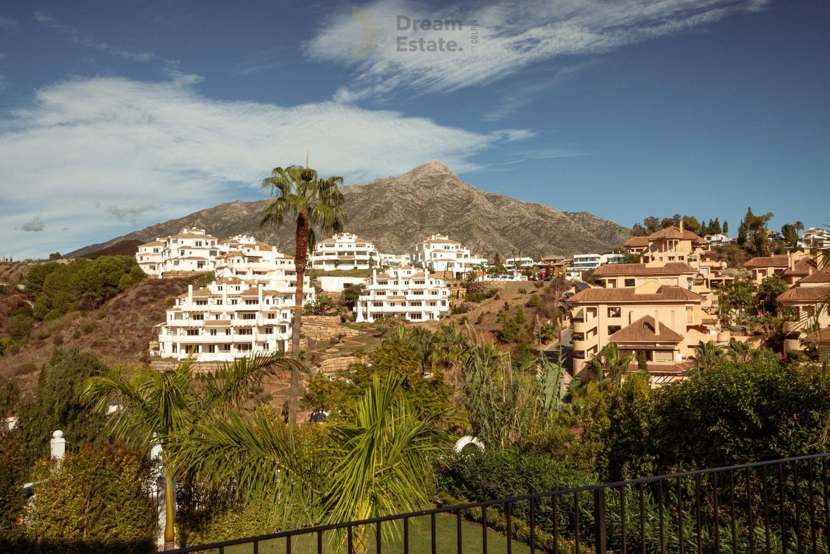 Opvallende hedendaagse villa in de golfvallei, Nueva Andalucia foto 59