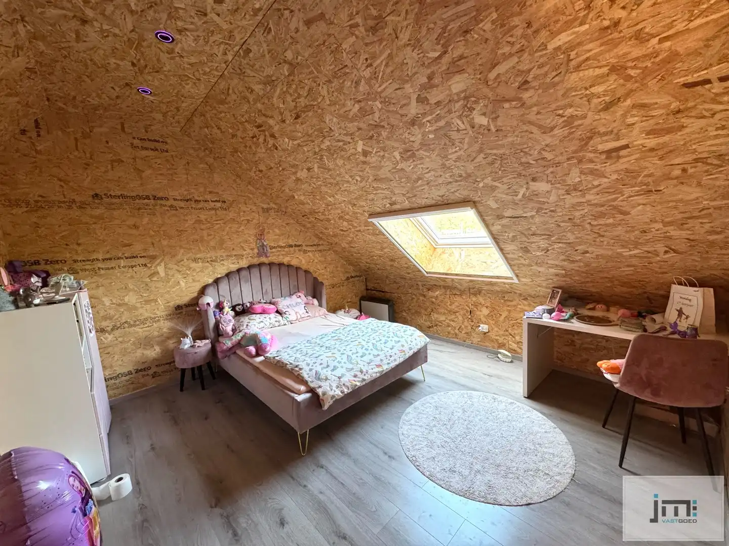 Ruime gezinswoning met tal van mogelijkheden op een perceel van 2.140 m² in het landelijke Horpmaal foto 13