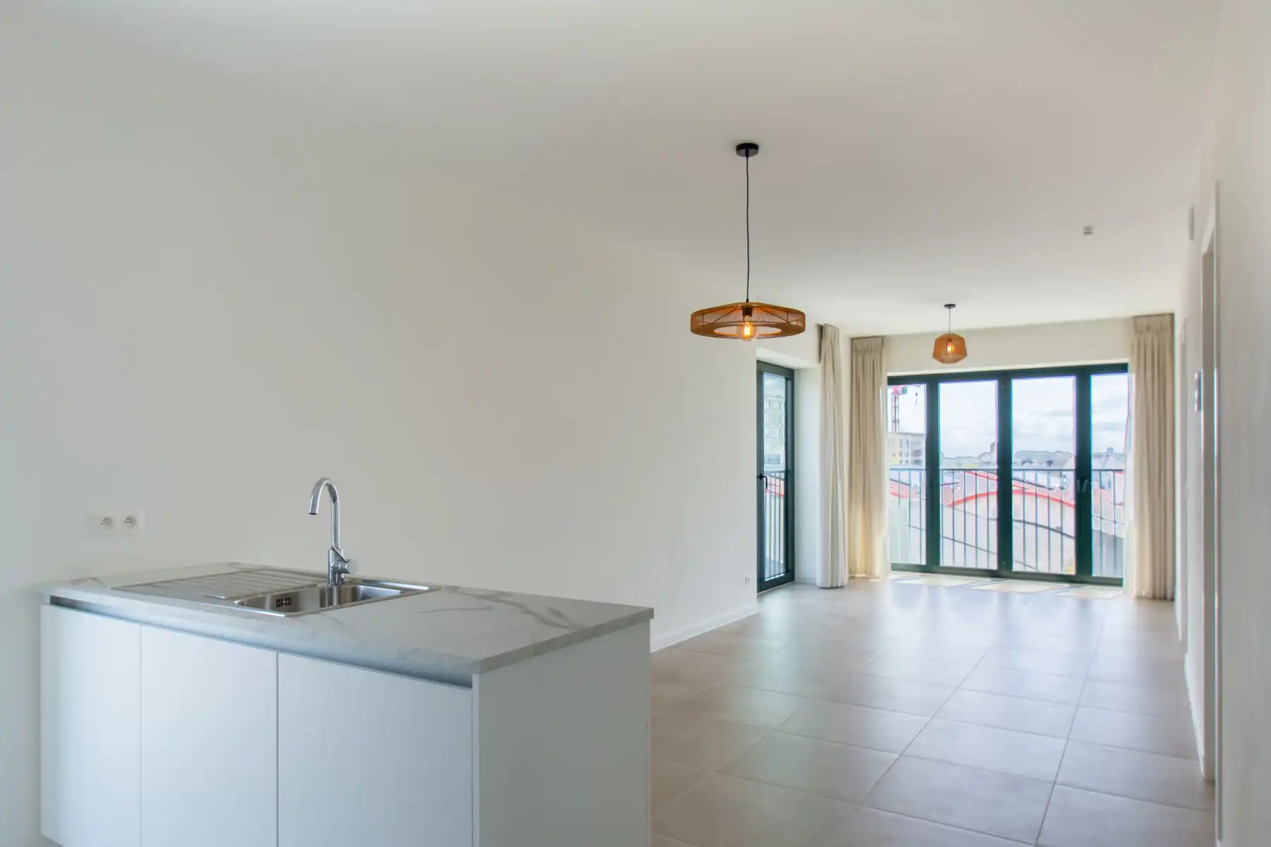 Prachtig Modern nieuwbouwappartement met 1slpk. en balcon foto {{pictureIndex}}