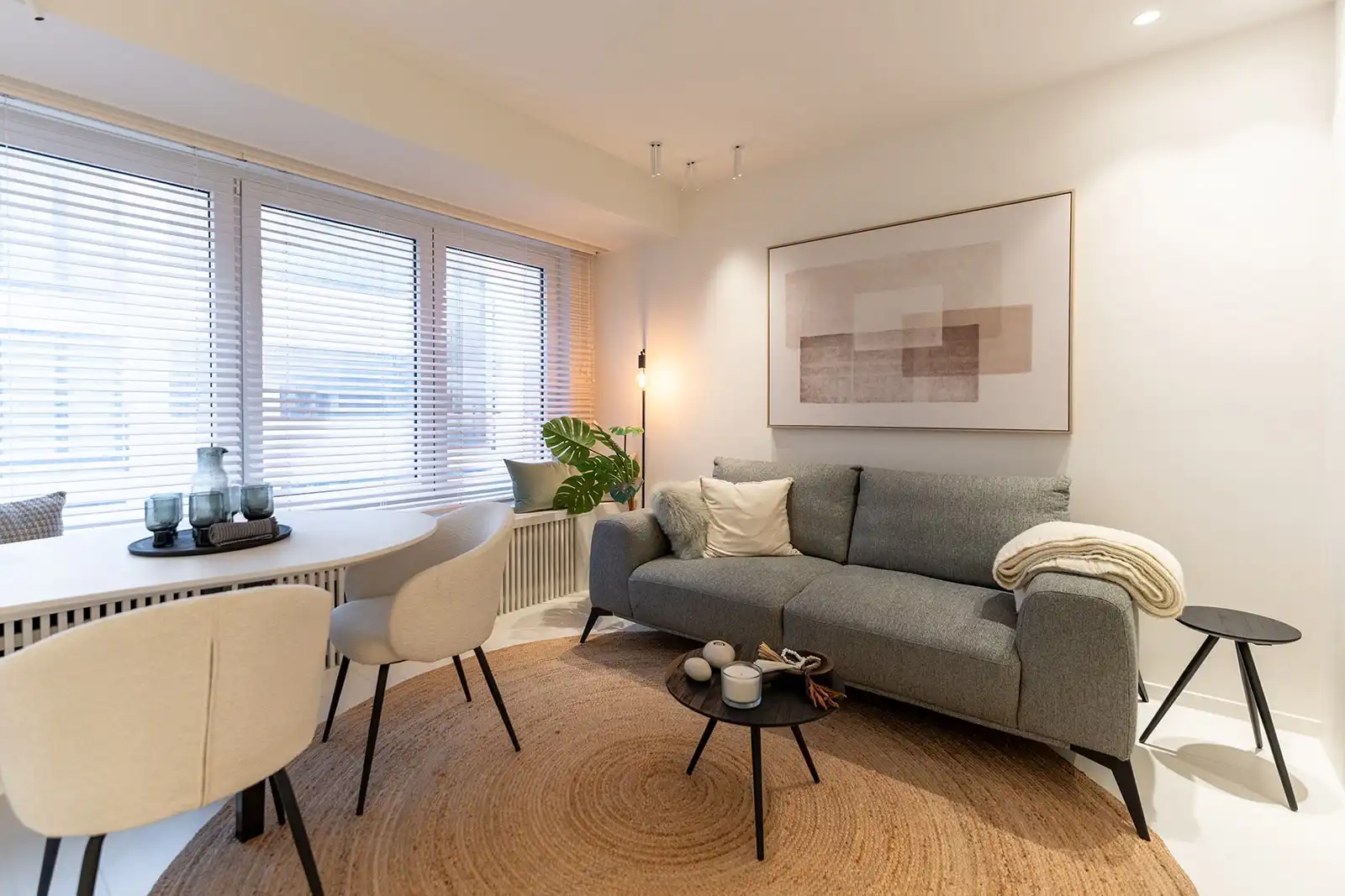 Leuk gerenoveerd appartement met zijdelings zeezicht gelegen vlakbij de Kustlaan. foto 5