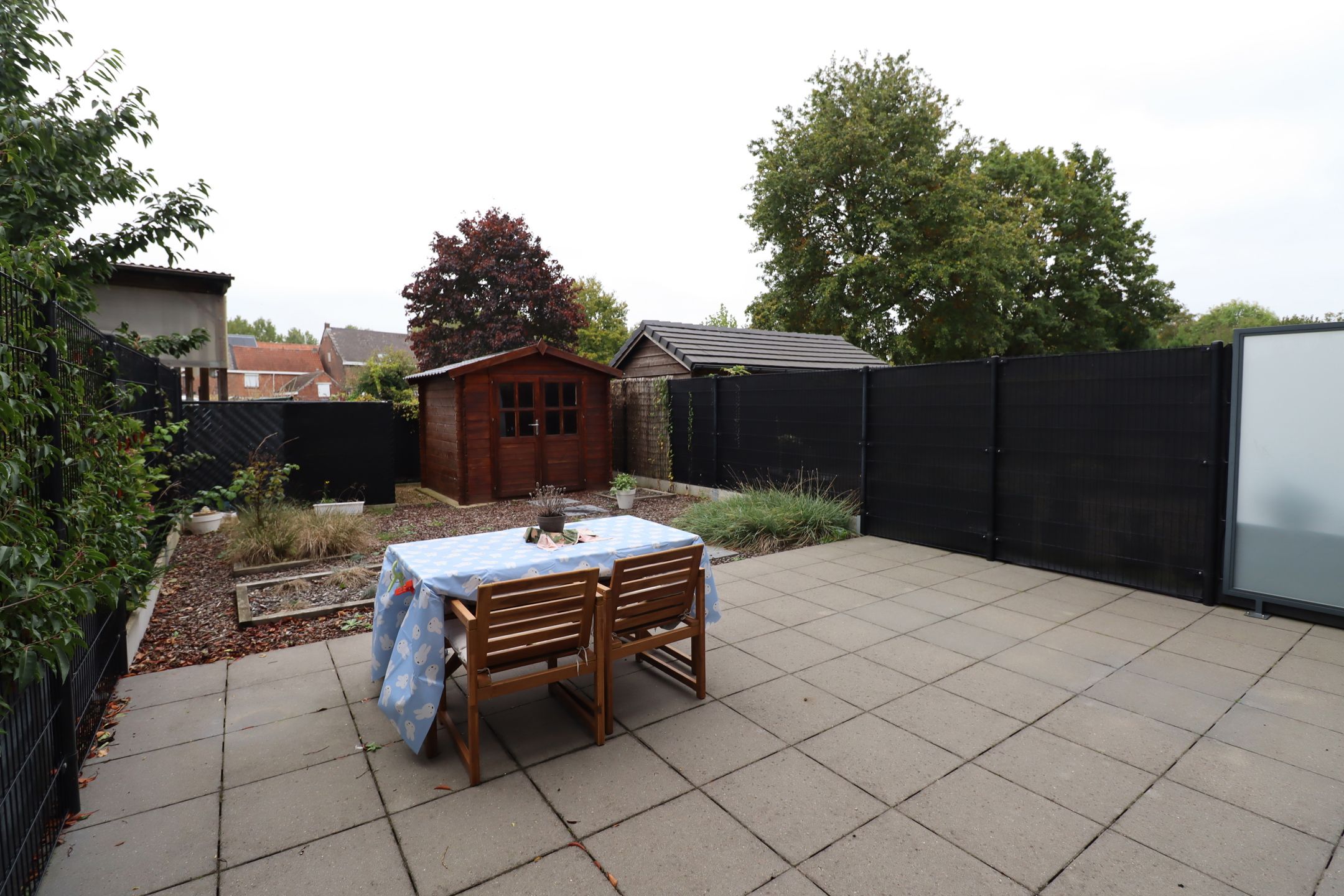 Recent en energiezuinig gelijkvloers appartement met tuin en terras in Bornem foto 14