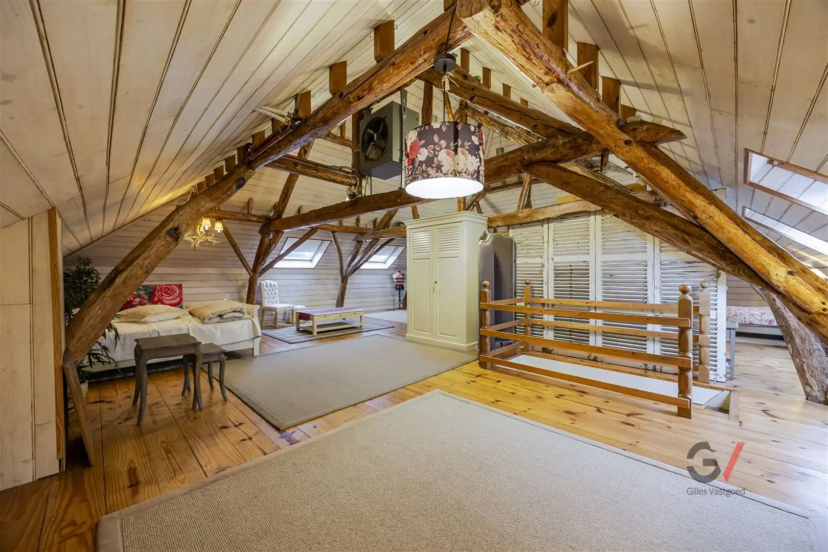 Commercieel gebouw op toplocatie foto 15