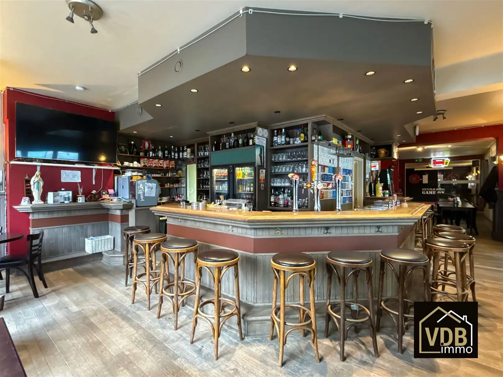 HANDELSHUIS MET WOONST foto 25