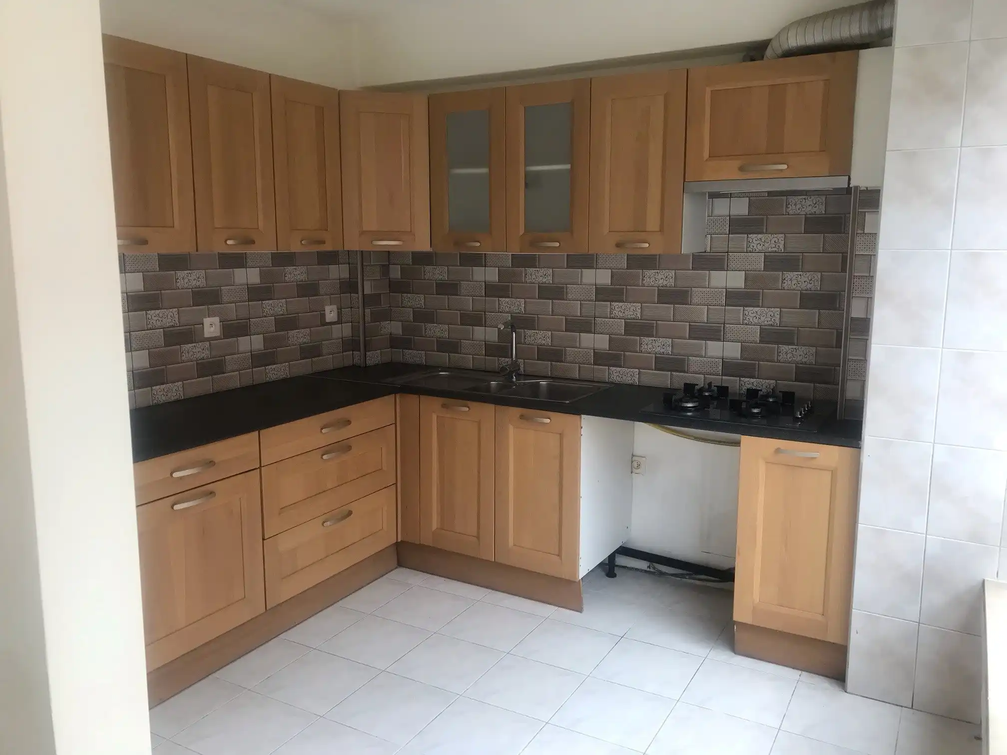 Een aangenaam appartement met 2 slaapkamers in Gent foto 10