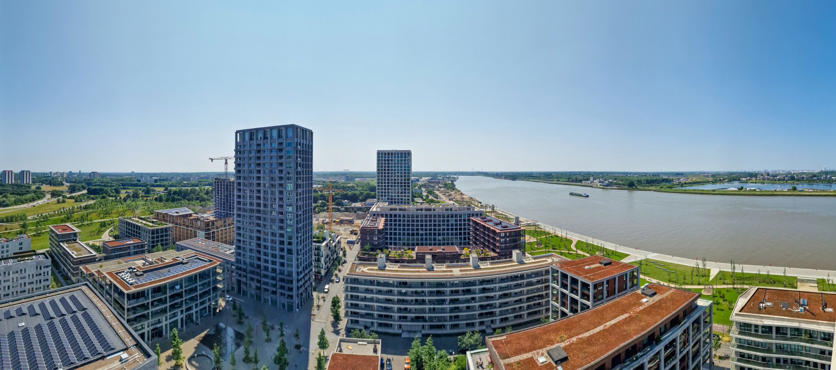 Ongemeubeld 2 slaapkamer appt. met zicht op de Schelde foto 9