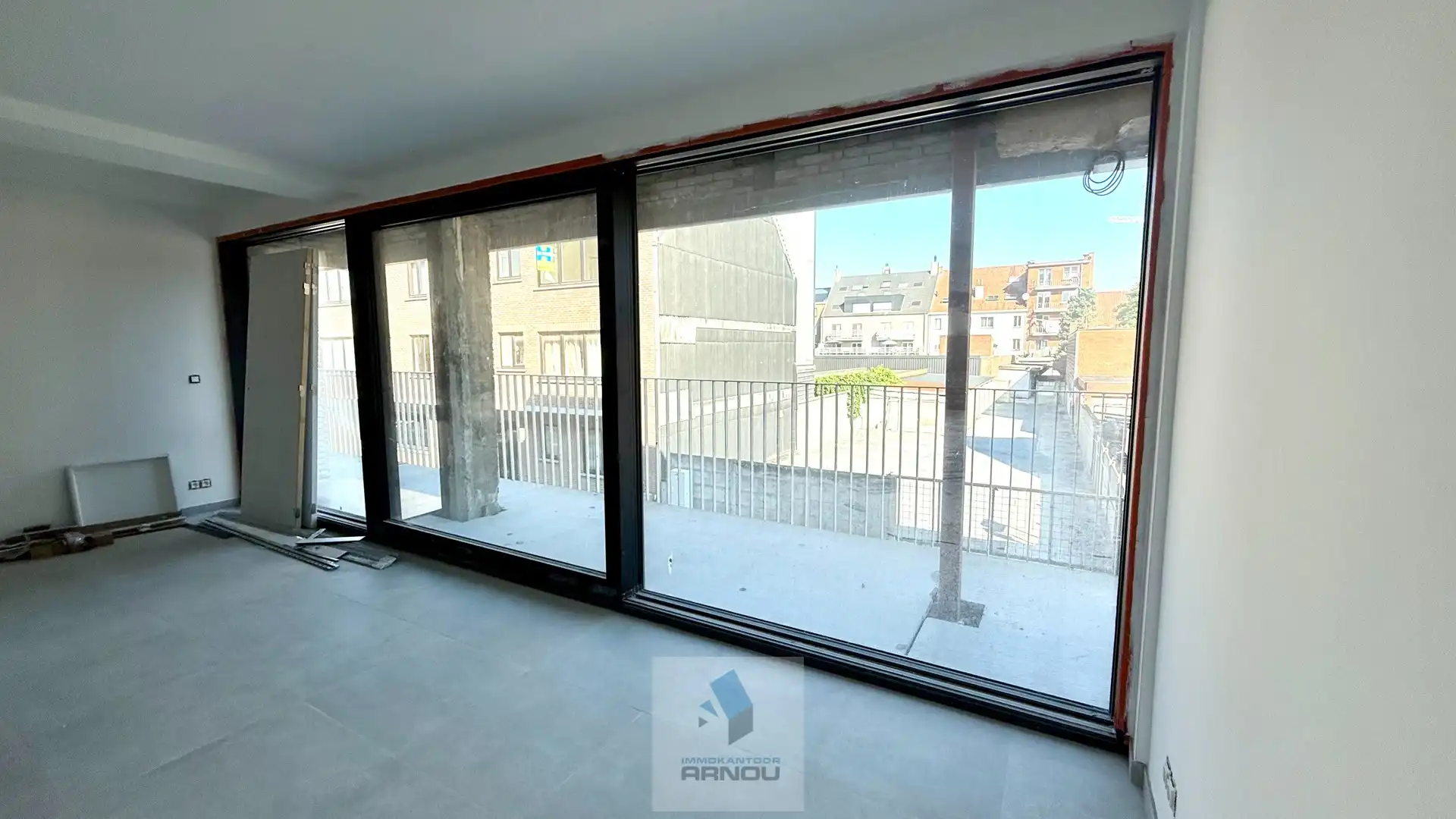 Nieuwbouw appartement met 1 slaapkamers en terras foto 3