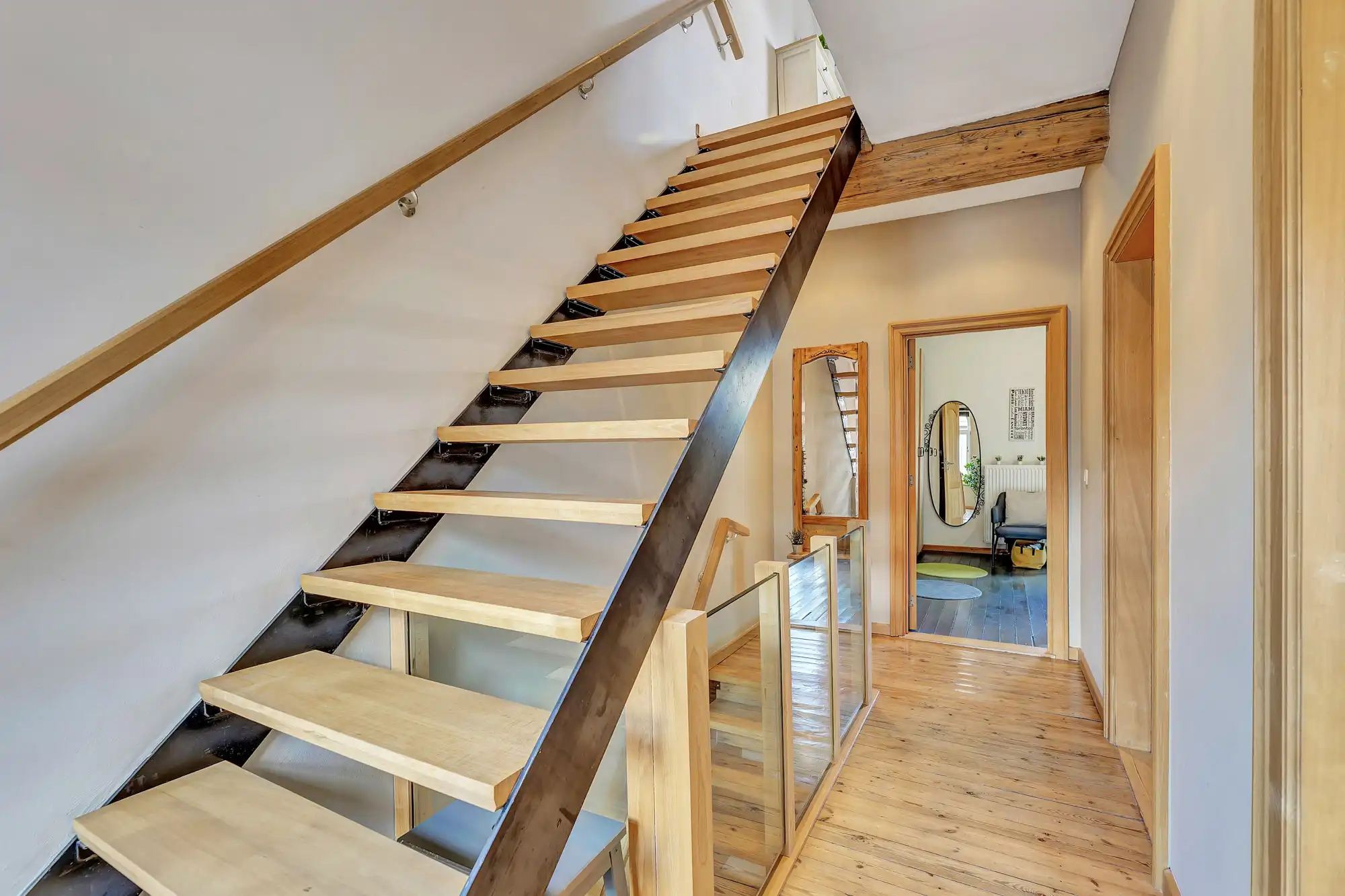 Instapklare woning met 3 slaapkamers, tuin en terras foto 22