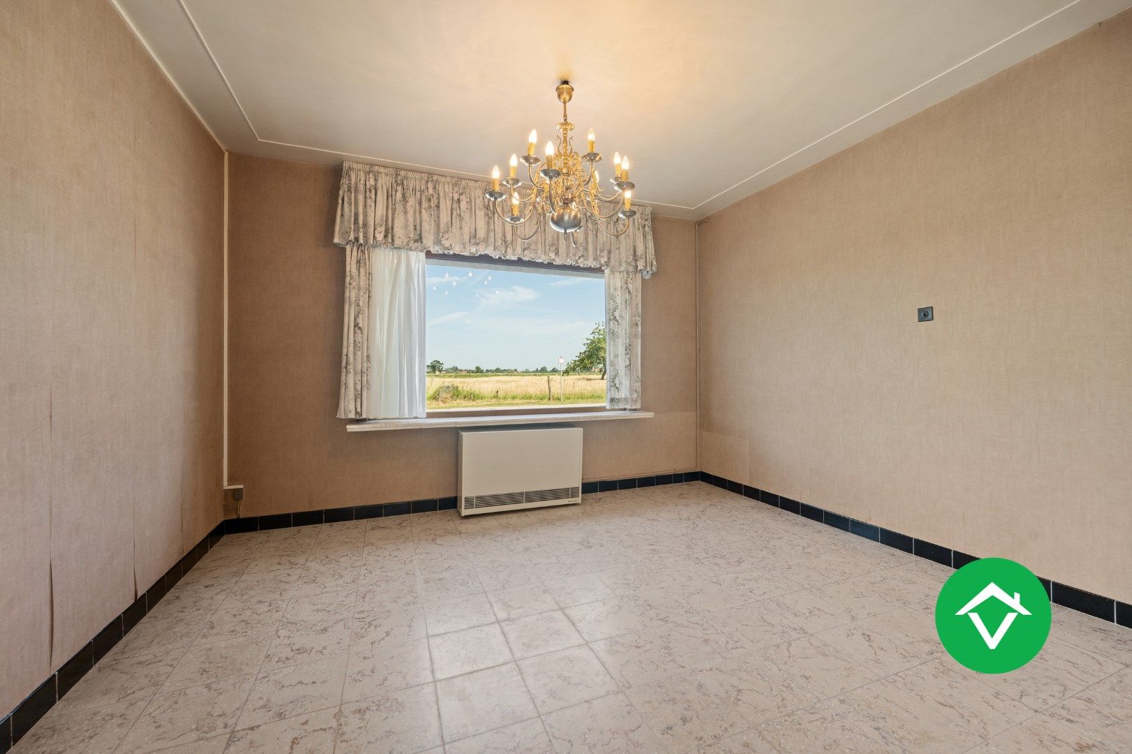 Woning met 3 slaapkamers en garage te Koekelare  foto 8