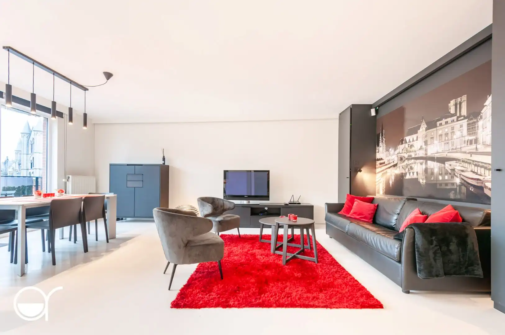 Gerenoveerd appartement in historisch stadscentrum foto 4