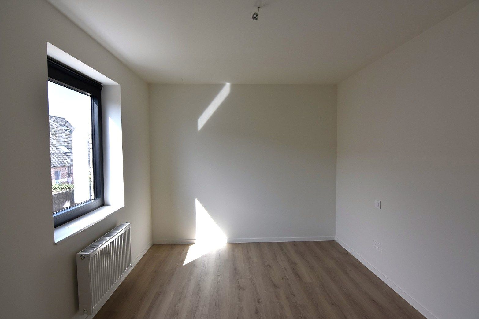 Moderne nieuwbouw woning in RSL foto 27