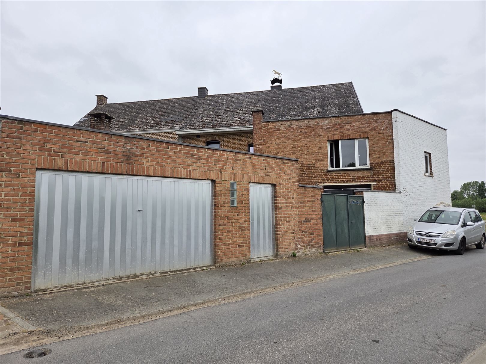 Ruime halfopen woning te Brakel foto 21