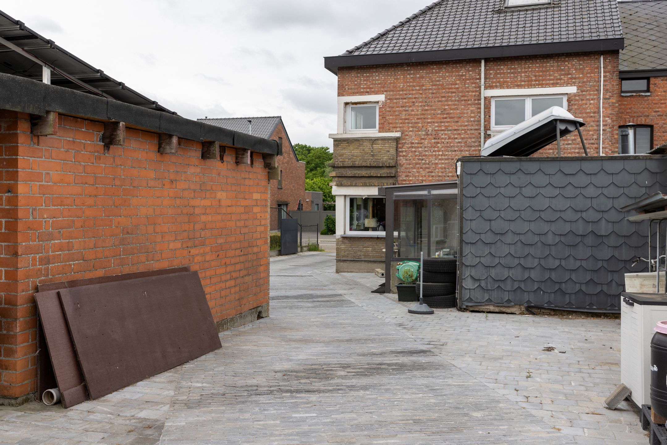 Te renoveren woning in Oppuurs foto 16