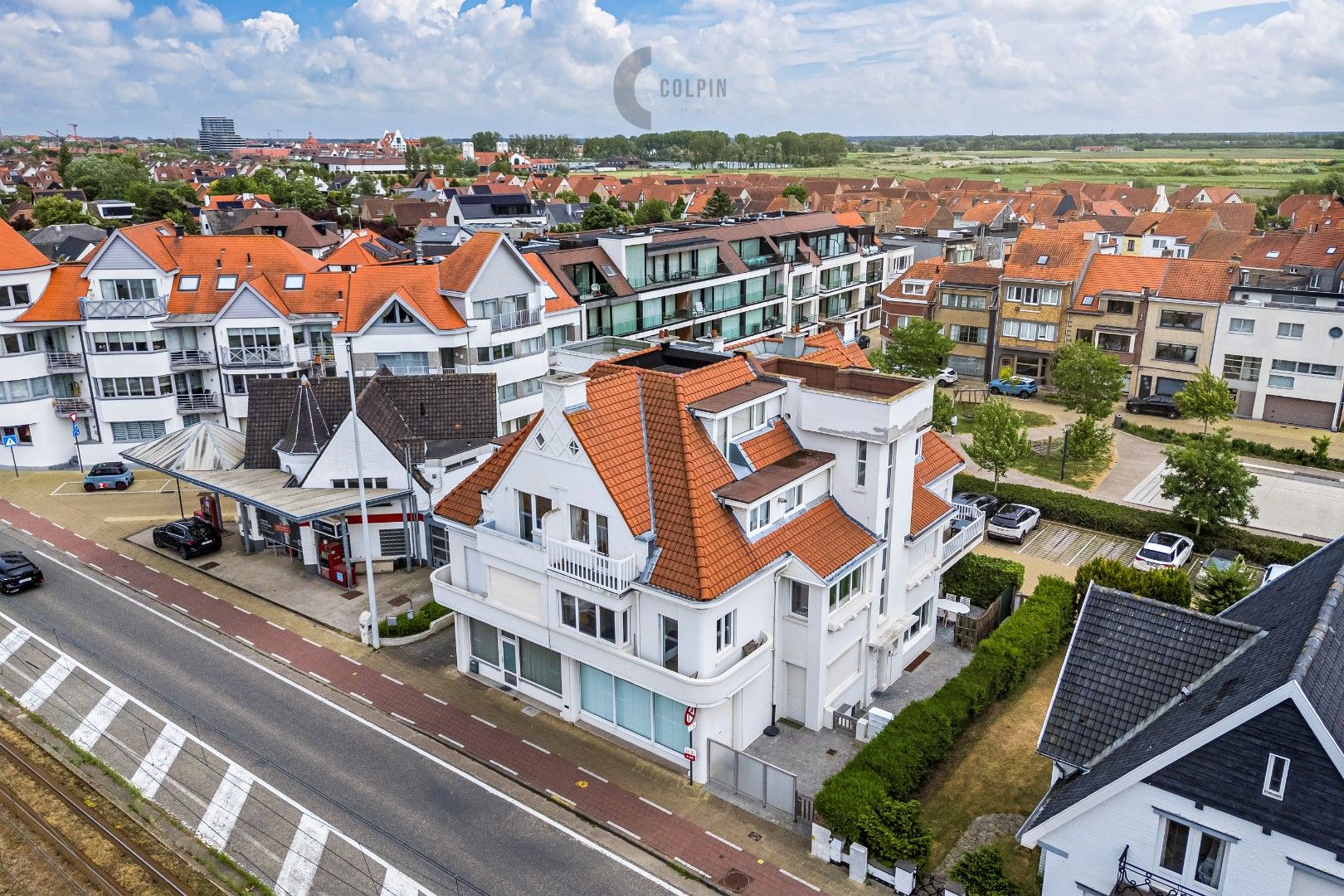 Goed gelegen appartement in een villaresidentie bij het Astridplein foto 9