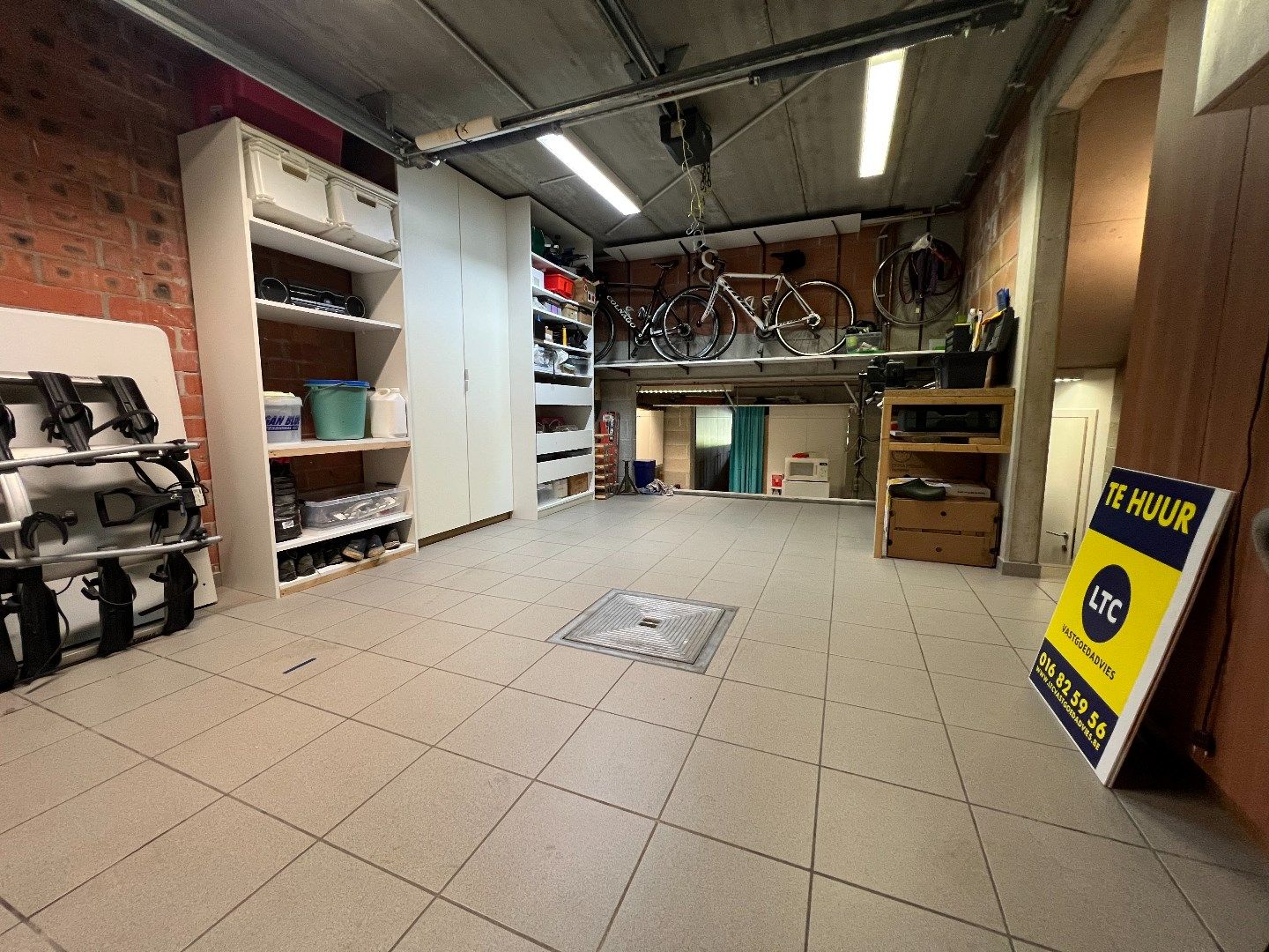 Moderne, zeer ruime woning met 4 slpks, garage en prachtige tuin op een topligging in Kessel-Lo foto 18