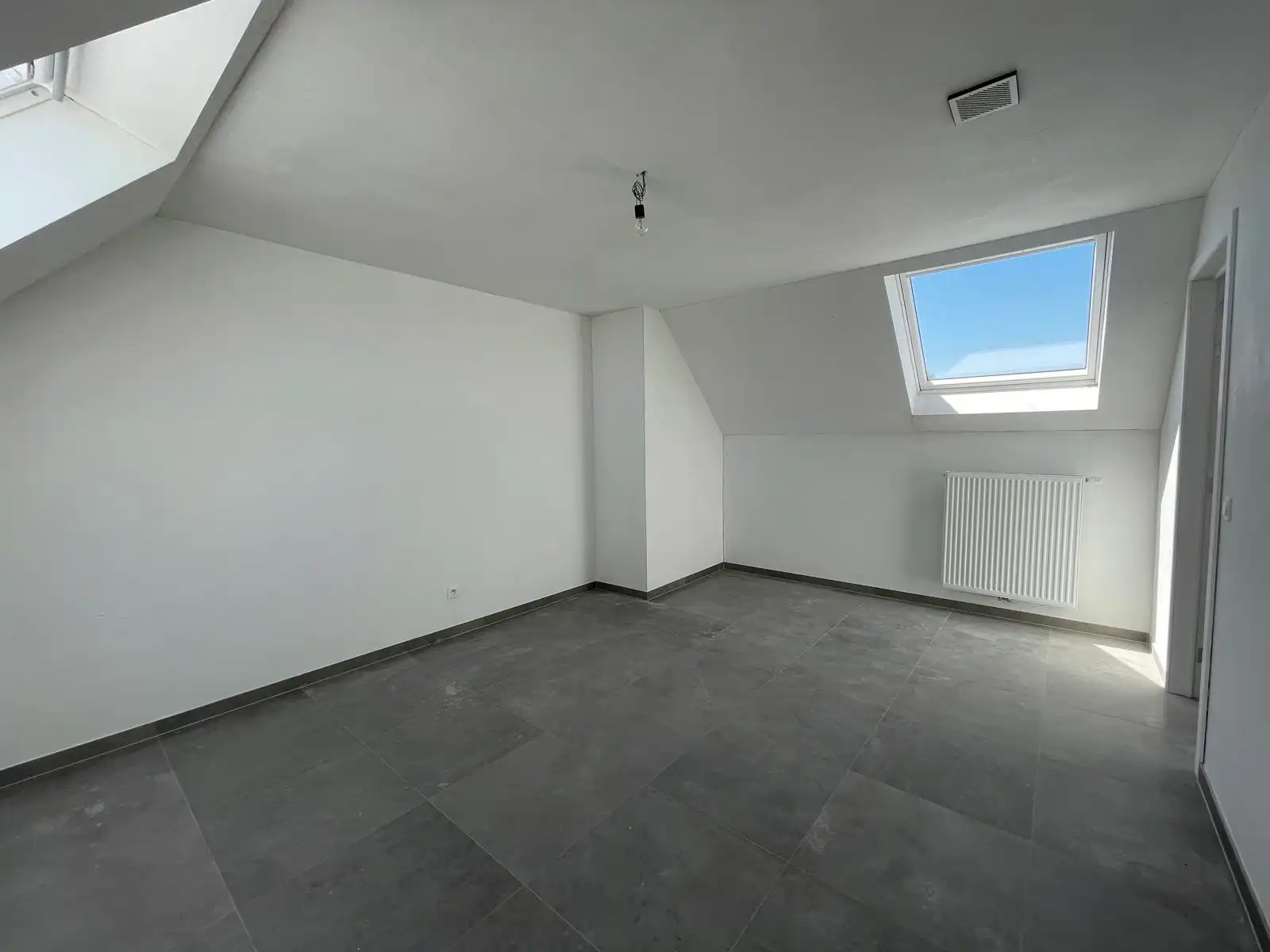 EREMBODEGEM - Lichtrijk & energiezuinig dakappartement. foto 17