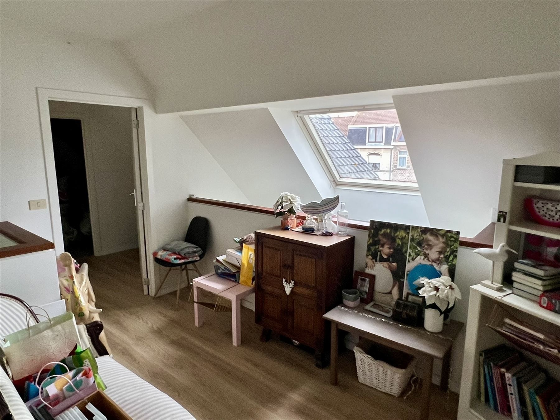 Ruime, comfortabele villa met aangename tuin foto 11